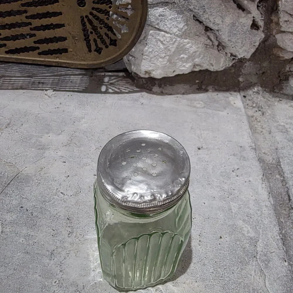 Anchor Hocking 5” Depression Glass Ribbed Uranium Hoosier Salt & Pepper Shakers